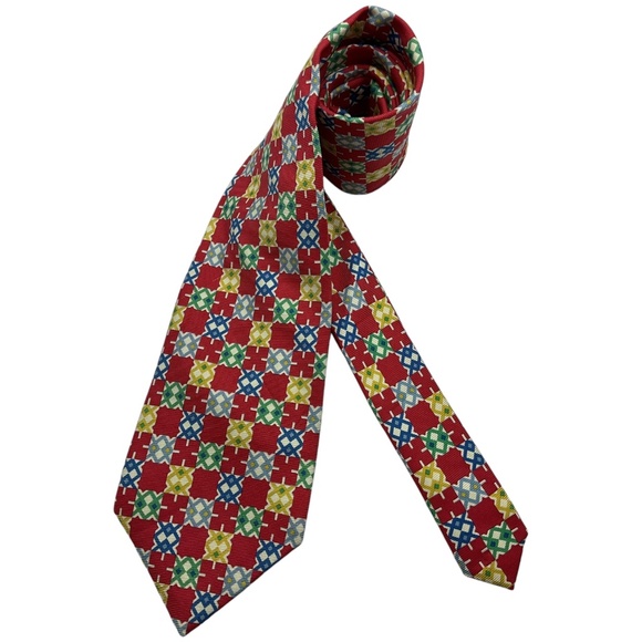 FENDI Red Geometric Silk LUXURY Tie ITALY - Picture 1 of 4